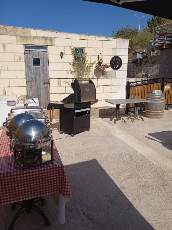 Ta' Gingel Farm Agriturisim B&b. Malta * St. Paul's Bay
