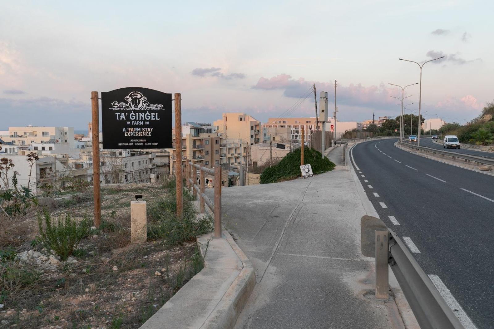 Ta' Gingel Farm Agriturisim B&b. Malta Farm stay St. Paul's Bay