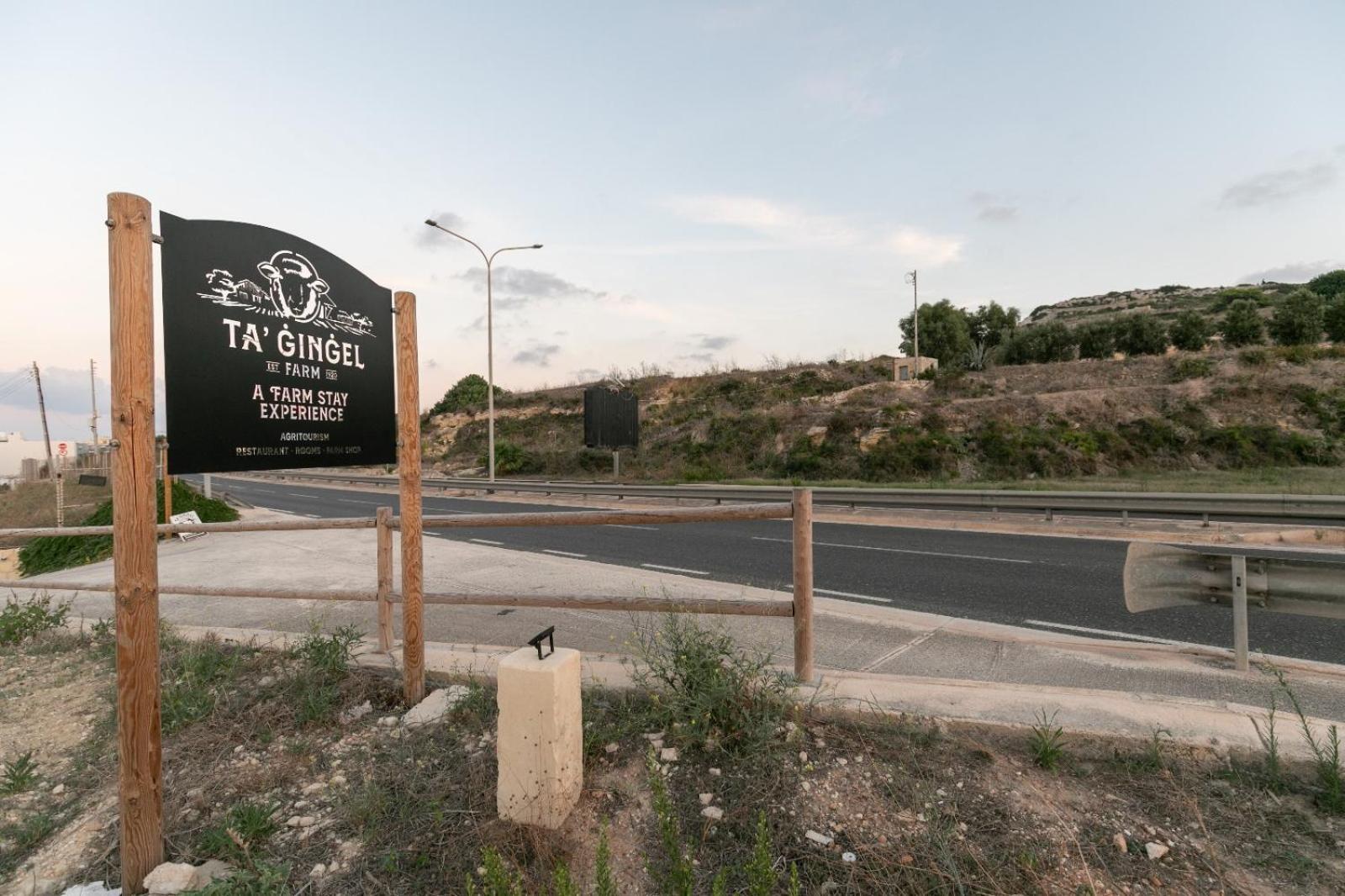 Farm stay Ta' Gingel Farm Agriturisim B&b. Malta St. Paul's Bay